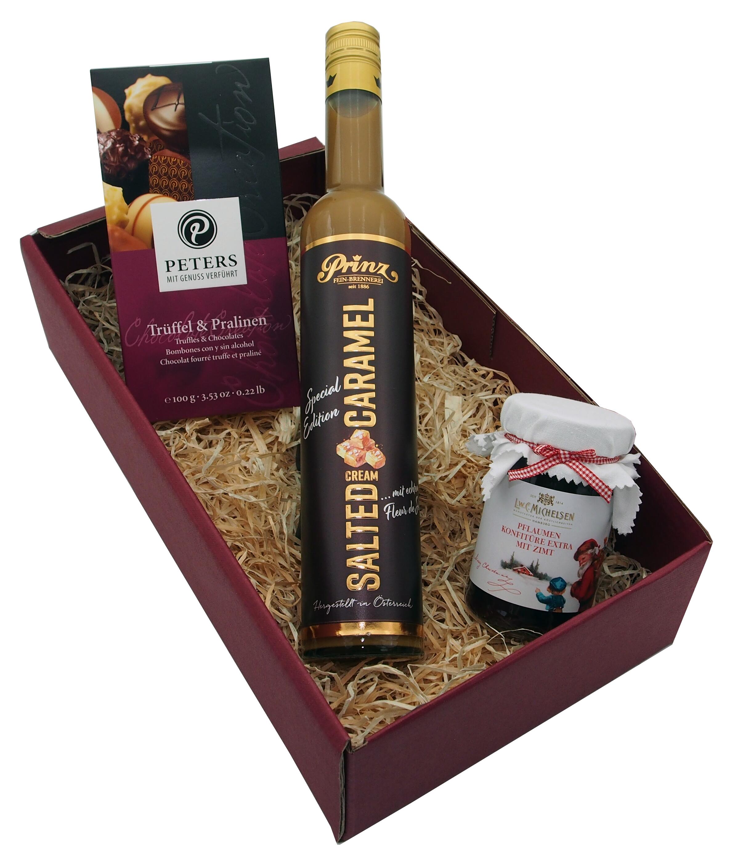 Weinpräsent mit Prinz Salted Caramel Likör, Trüffel & Pralinen sowie Pflaumen Konfitüre