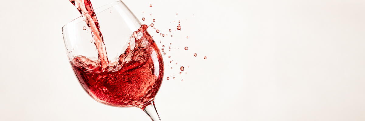Trockener Rotwein: Kraftvoll oder feingliedrig