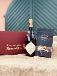 Genusspaket: Niersteiner Spätburgunder und Weihnachtszauber