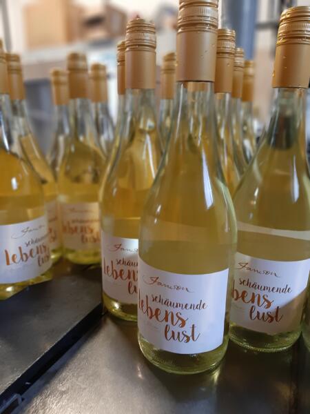  Secco rouge halbtrocken